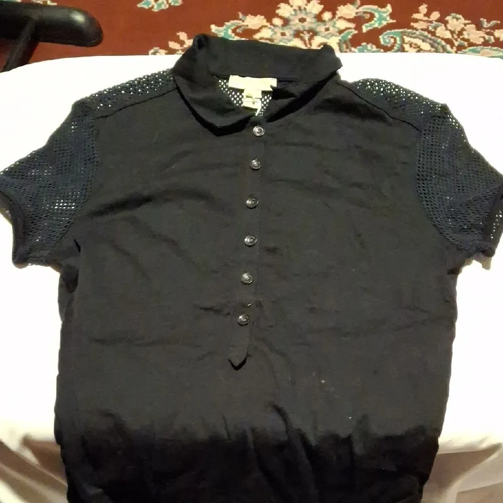 Burberry Black Button-Down Shirt with Mesh Sleeves (Can423)